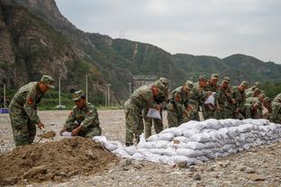 亨利再谈姆巴佩300球里程碑：也许他能进1000球，这取决于他自己